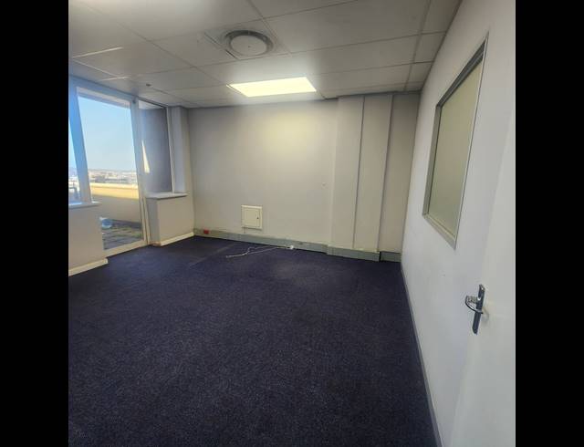 108M² OFFICE TO LET IN MUSGRAVE